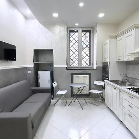 Da Concettina House Apartment เนเปิลส์ ภายนอก รูปภาพ